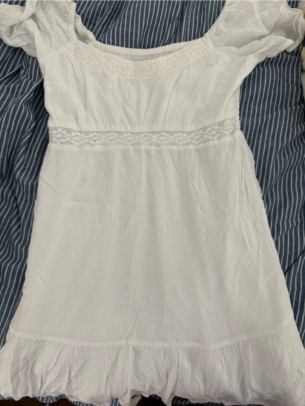 Hollister White Lace-Trim Peasant Tunic